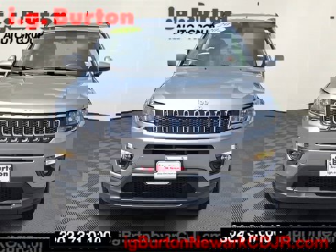 Certified 2020 Jeep Compass Latitude image 2