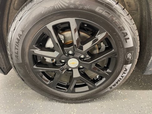 Used 2022 Chevrolet Equinox LT w/ LPO, Floor Liner Package image 21