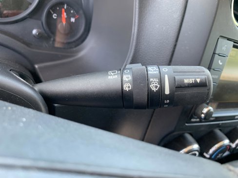 Used 2013 Jeep Patriot Latitude image 34