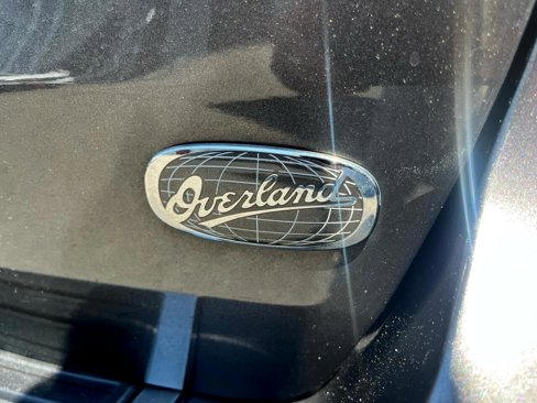 Used 2015 Jeep Grand Cherokee Overland image 14