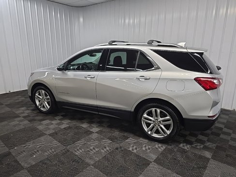 Used 2019 Chevrolet Equinox Premier image 4