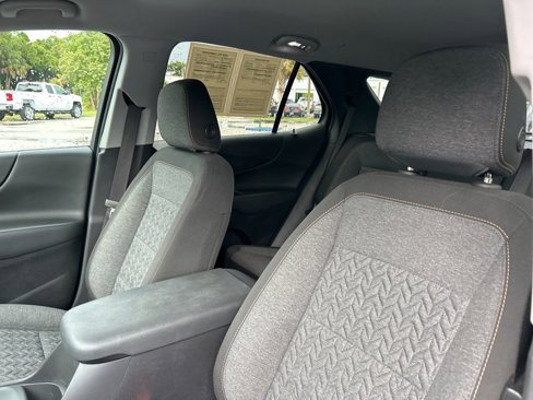 Used 2023 Chevrolet Equinox LT image 16