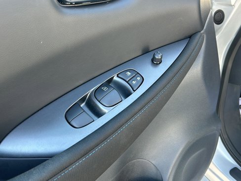 Used 2023 Nissan Leaf S w/ Protection Package image 14
