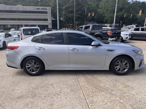 Used 2019 Kia Optima LX image 4