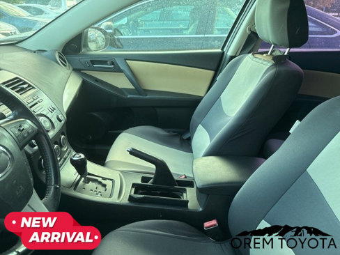 Used 2013 MAZDA MAZDA3 i Touring image 20
