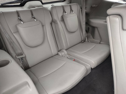 Used 2013 Toyota Highlander SE image 26