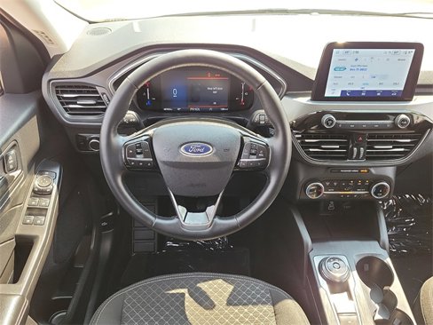 Used 2025 Ford Escape Active w/ Cold Weather Package image 7