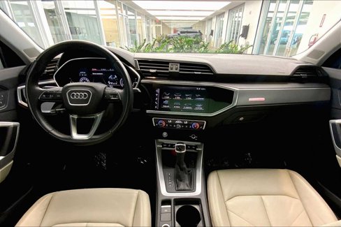 Used 2020 Audi Q3 2.0T Prestige w/ Prestige Package image 14