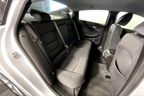 Used 2024 Chevrolet Malibu LT image 37