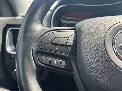 Used 2020 Jeep Cherokee Trailhawk w/ Cold Weather Group image 13