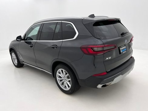 Certified 2023 BMW X5 xDrive40i w/ Premium Package image 9