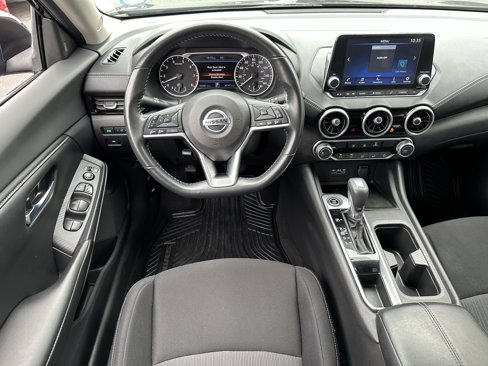 Used 2022 Nissan Sentra SV image 18