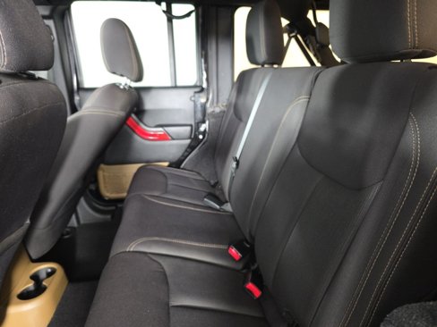 Used 2013 Jeep Wrangler Unlimited Sahara w/ Connectivity Group image 22