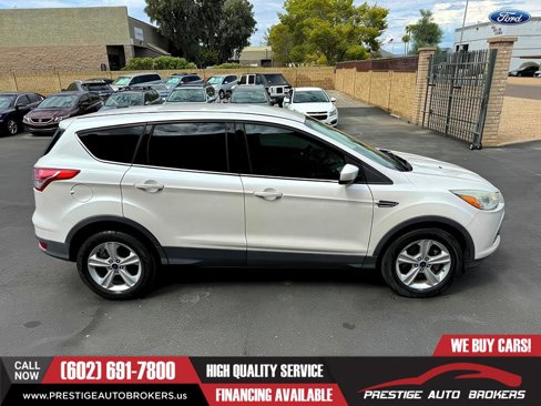 Used 2014 Ford Escape SE image 12