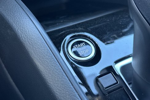 New 2025 Nissan Versa SV w/ Trunk Package image 18
