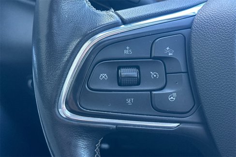 Used 2020 Buick Encore GX Essence w/ Experience Buick Package image 27