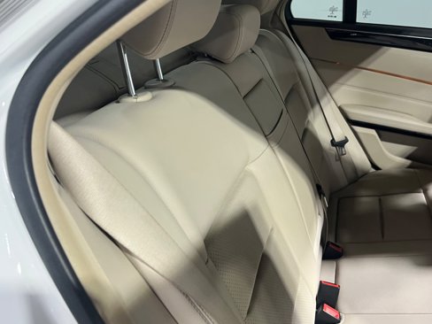 Used 2015 Mercedes-Benz E 350 Sedan image 31