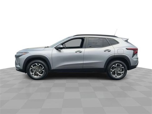 Certified 2024 Chevrolet Trax LT image 6