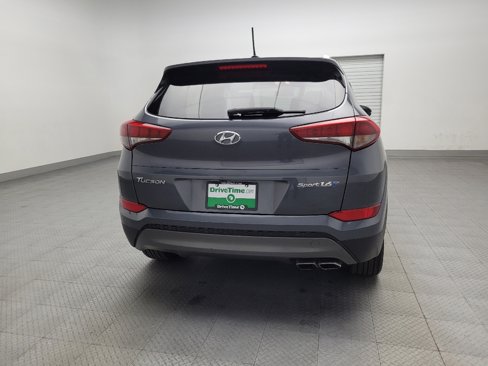 Used 2016 Hyundai Tucson Sport image 6
