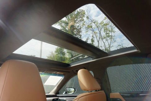 Used 2019 Lexus ES 350 image 16