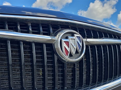 Used 2020 Buick Enclave Essence image 32