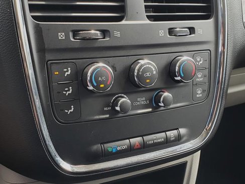 Used 2017 Dodge Grand Caravan SE w/ Power Window Group image 23