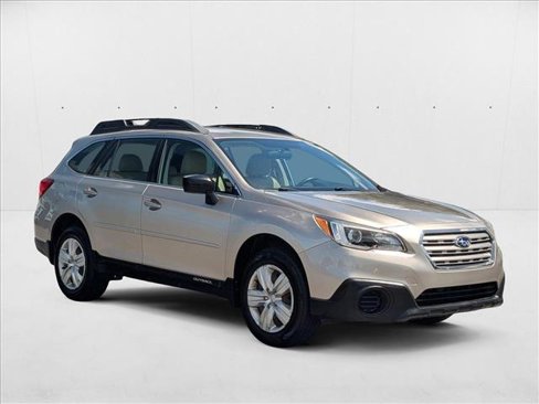 Used 2015 Subaru Outback 2.5i image 3