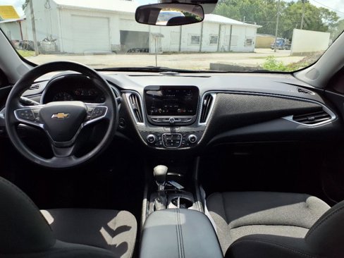 Used 2024 Chevrolet Malibu LT image 8