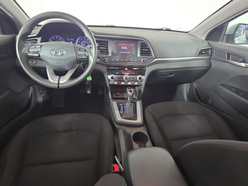 Used 2020 Hyundai Elantra SE w/ Cargo Package (C1) image 13