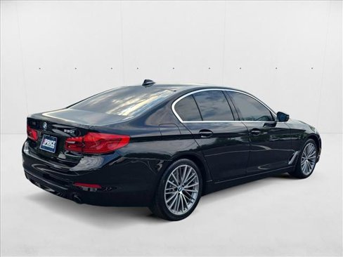 Used 2019 BMW 530i w/ Convenience Package image 5