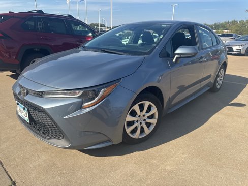 Used 2020 Toyota Corolla LE image 3