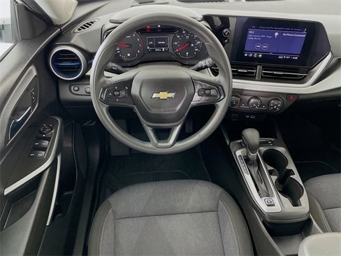 Certified 2024 Chevrolet Trax LS w/ LS Convenience Package image 24