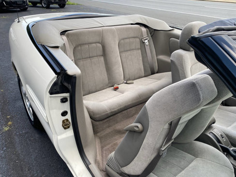 Used 2002 Chrysler Sebring GTC image 18