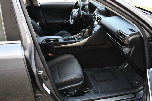 Used 2018 Lexus IS 300 image 42