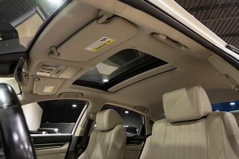 Used 2018 Honda Accord EX-L image 24