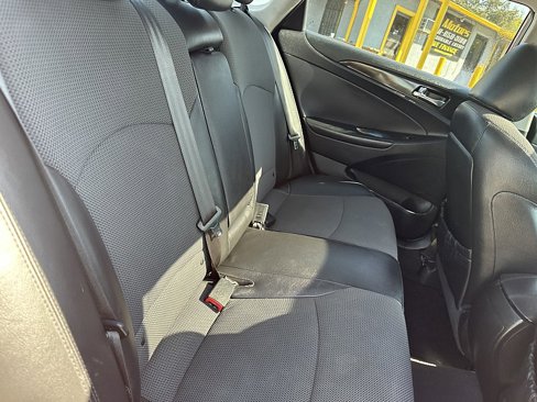 Used 2014 Hyundai Sonata SE w/ Premium Package 03 image 27