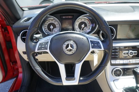 Used 2013 Mercedes-Benz SLK 250 w/ Premium I Pkg image 12