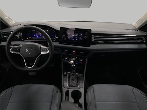 New 2025 Volkswagen Jetta SE image 19