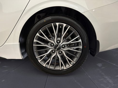 Certified 2022 Kia Forte GT-Line w/ GT-Line Premium Package image 44