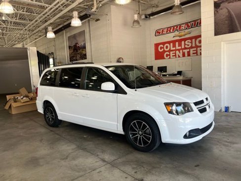 Used 2019 Dodge Grand Caravan GT image 4