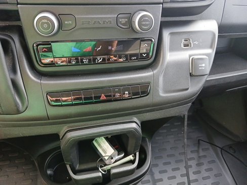 Used 2023 RAM ProMaster 2500 image 25
