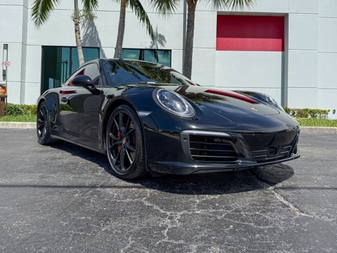 Used 2017 Porsche 911 Carrera 4S image 6