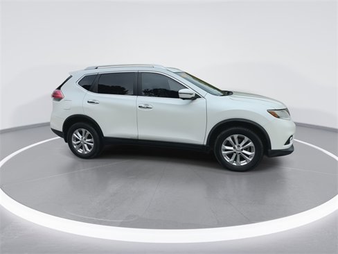 Used 2016 Nissan Rogue SV w/ SV Premium Package image 9