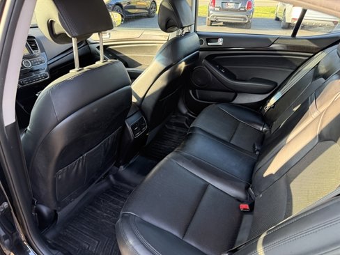 Used 2015 Kia Cadenza Premium w/ Technology Package image 37
