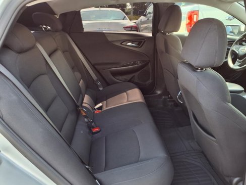 Used 2022 Chevrolet Malibu LT image 25