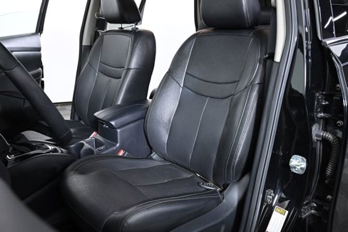Used 2020 Nissan Rogue SL w/ Premium Package image 26