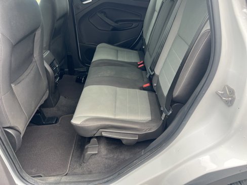 Used 2016 Ford Escape SE w/ Equipment Group 201A image 28