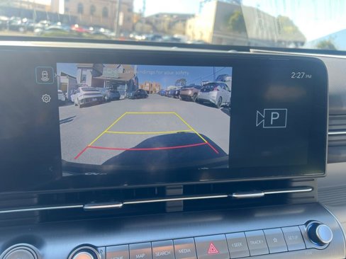 Used 2024 Hyundai Kona SE image 24