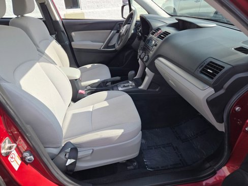 Used 2015 Subaru Forester 2.5i image 7