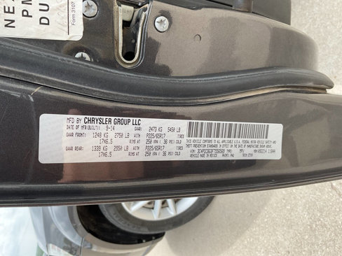 Used 2015 Dodge Journey SXT w/ Flexible Seating Group image 19